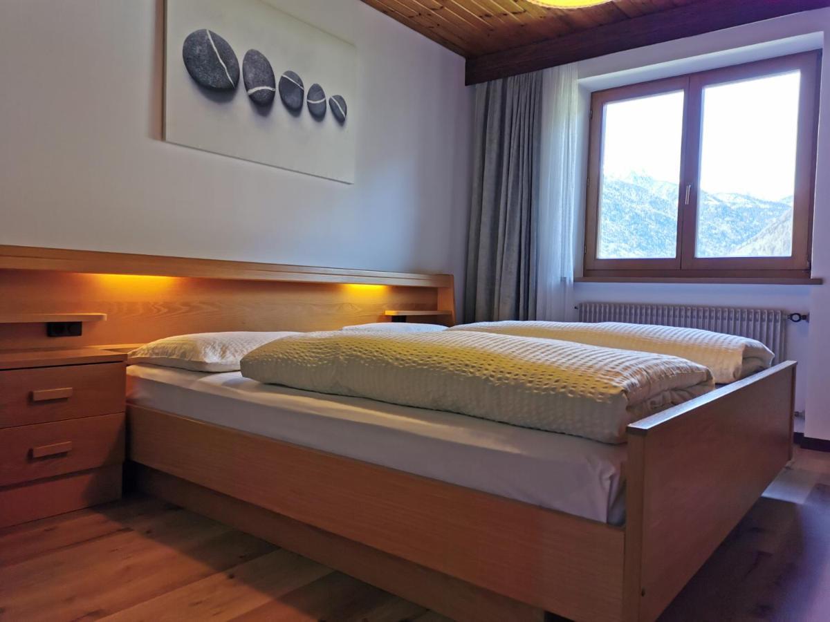 Apartments Steger Sand In Taufers 캄포투레스 외부 사진