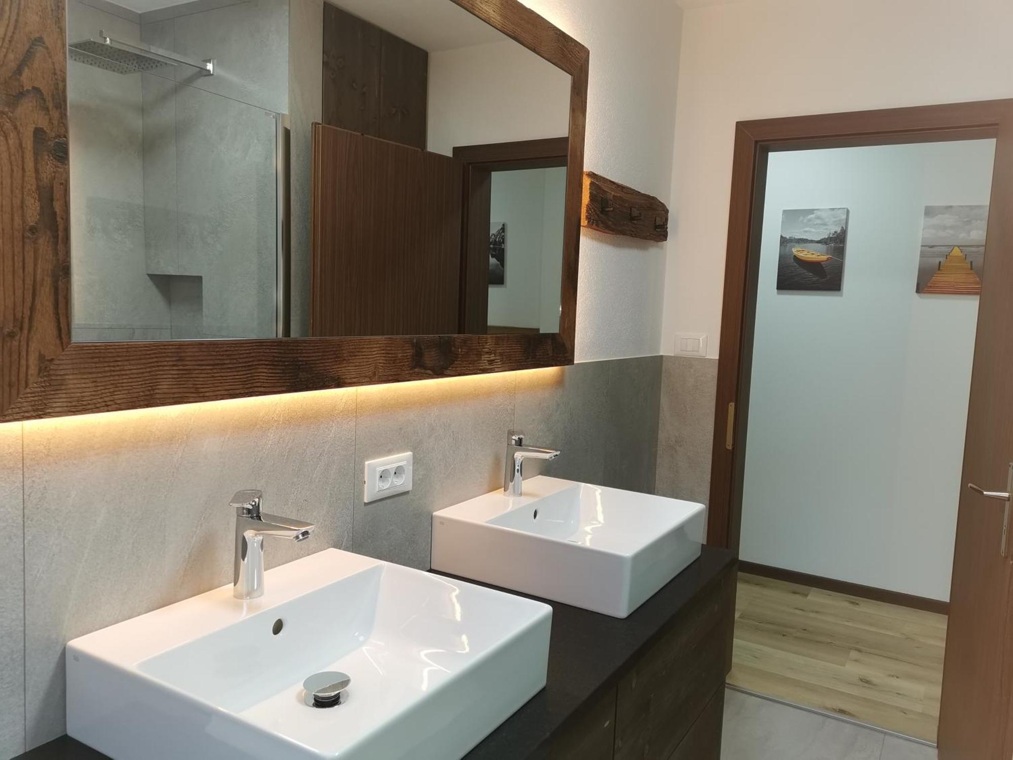 Apartments Steger Sand In Taufers 캄포투레스 외부 사진