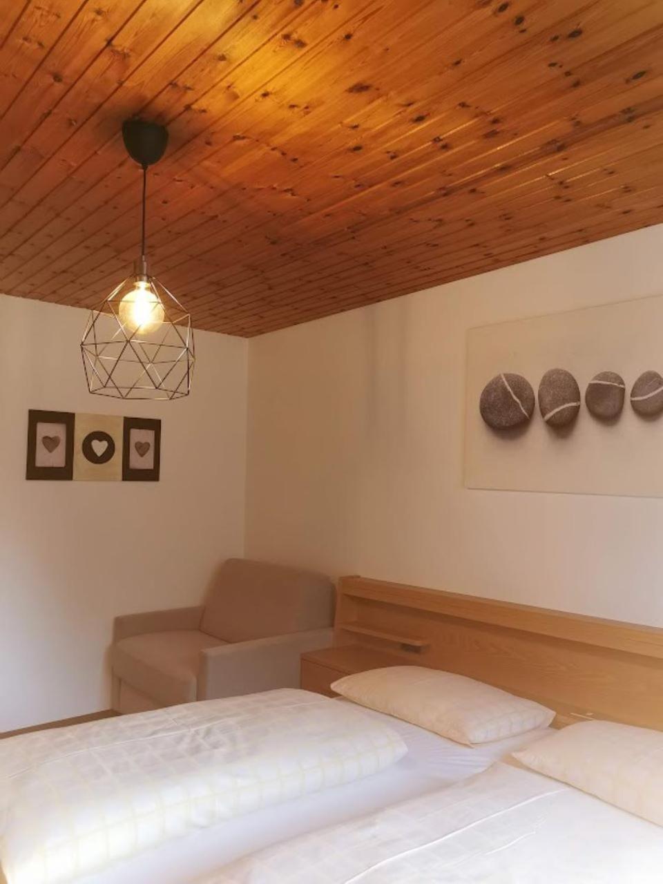 Apartments Steger Sand In Taufers 캄포투레스 외부 사진